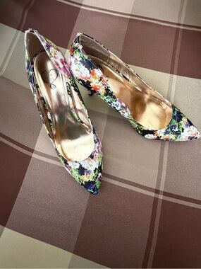 143 Girl Floral Pointed-Toe Pumps - Multicolor Print